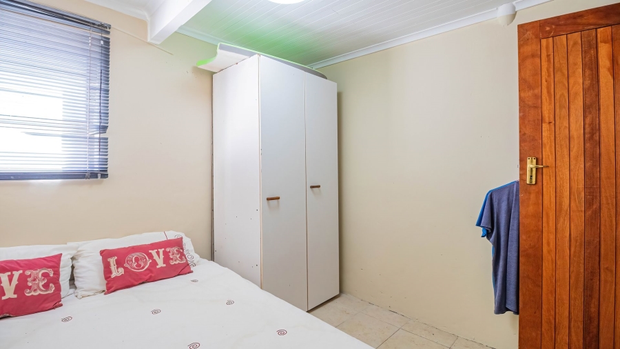 5 Bedroom Property for Sale in Lovemore Park Eastern Cape